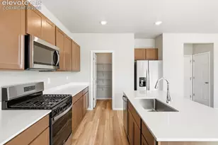 6738 Roundtail Wy, Colorado Springs, CO 80925 - Photo 12