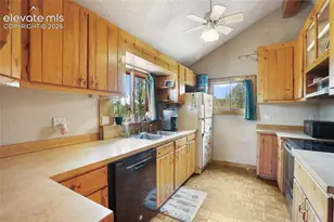 79 Beaver Creek Cir, Florissant, CO 80816 - Photo 12