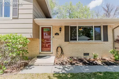1314 Kern Street, Colorado Springs, CO 80915 - Photo 4