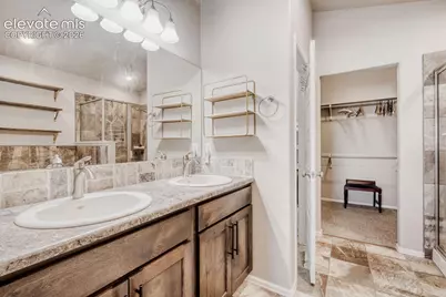 555 N Verbena Drive, Pueblo, CO 81007 - Photo 16