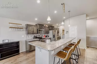 555 N Verbena Drive, Pueblo, CO 81007 - Photo 10