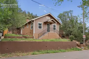 407 Washington Ave, Manitou Springs, CO 80829 - Photo 2