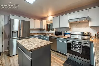 3315 Peartree Court, Colorado Springs, CO 80907 - Photo 8