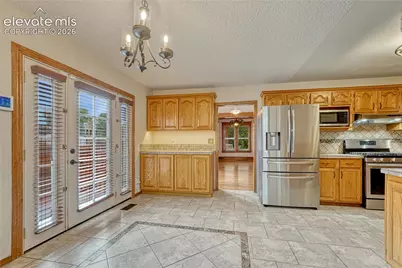 232 E Washington Street, Colorado Springs, CO 80907 - Photo 8