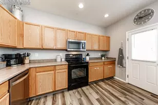 2722 Tumblewood Grove, Colorado Springs, CO 80910 - Photo 8