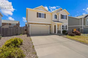 9559 Desert Lily Cir, Colorado Springs, CO 80925 - Photo 2