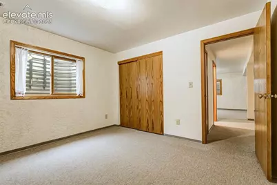 2170 Heatherdale Drive, Colorado Springs, CO 80915 - Photo 36