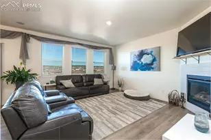 15898 Little Bluestem Rd, Monument, CO 80132 - Photo 2