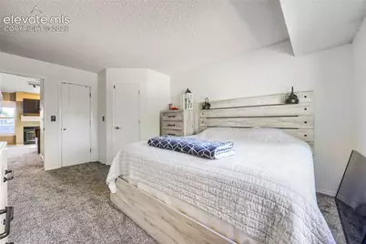 1135 Greenbrier Drive, Colorado Springs, CO 80916 - Photo 14