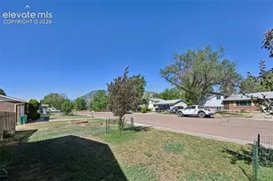 313 Cranbrook Cir, Colorado Springs, CO 80906 - Photo 32