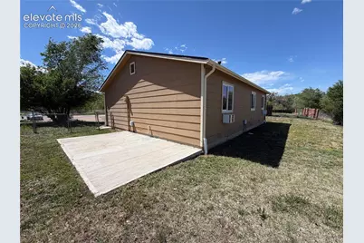 1985 Tanager Way, Colorado Springs, CO 80906 - Photo 2
