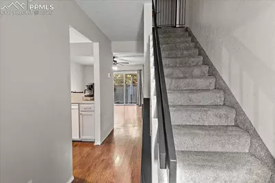 4304 Hunting Meadows Circle, Colorado Springs, CO 80916 - Photo 14