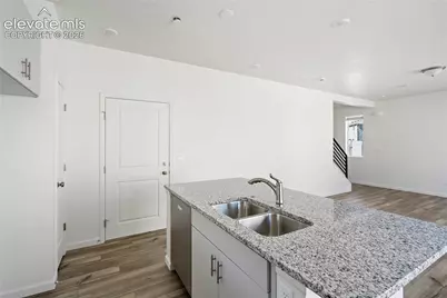 9337 Twin Sisters Drive, Colorado Springs, CO 80927 - Photo 6
