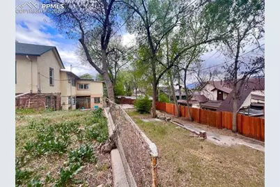 3137 Pikes Peak Avenue, Colorado Springs, CO 80904 - Photo 2