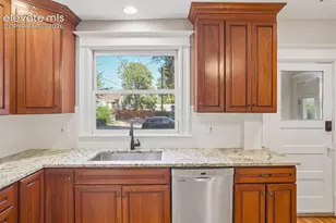 1823 N Nevada Ave, Colorado Springs, CO 80907 - Photo 28