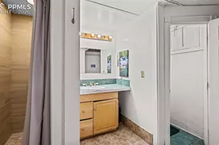 1919 W Colorado Ave, Colorado Springs, CO 80904 - Photo 24