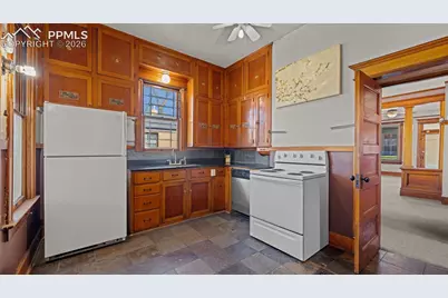 1919 W Colorado Avenue, Colorado Springs, CO 80904 - Photo 18