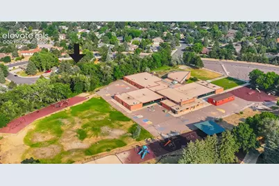 322 W Cheyenne Mountain Boulevard, Colorado Springs, CO 80906 - Photo 2