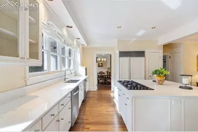 9 Broadmoor Avenue, Colorado Springs, CO 80906 - Photo 16