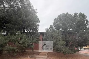 1025 Holli Springs Ln, Colorado Springs, CO 80907 - Photo 2