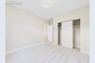 1318 Tierra Berienda Na, Pueblo, CO 81008 - Photo 10
