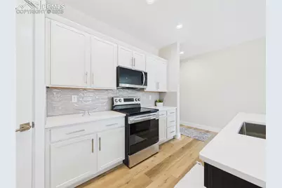 1318 Tierra Berienda Na, Pueblo, CO 81008 - Photo 16