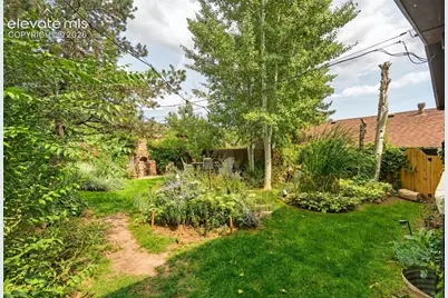 210 Mesa Avenue, Manitou Springs, CO 80829 - Photo 30