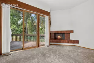 102 Creekside Ln, Colorado Springs, CO 80906 - Photo 6