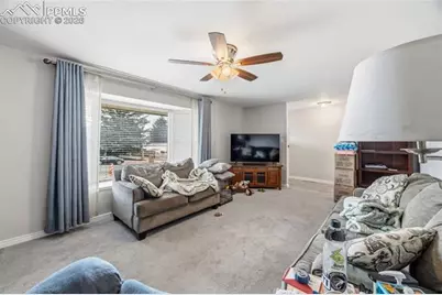 2122 Sussex Lane, Colorado Springs, CO 80909 - Photo 4