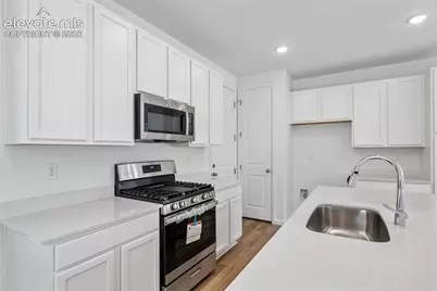 7485 Nova View, Colorado Springs, CO 80915 - Photo 4