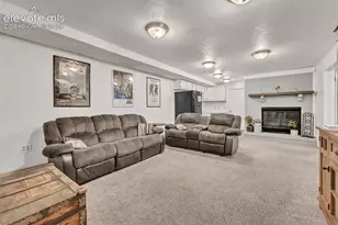 6430 Burrows Rd, Colorado Springs, CO 80908 - Photo 32