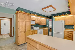 5325 Autumn Hills Ct, Colorado Springs, CO 80919 - Photo 12