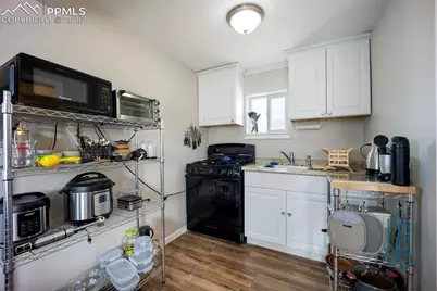 228 Plum Street, Pueblo, CO 81003 - Photo 10