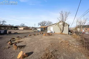 228 Plum St, Pueblo, CO 81003 - Photo 38
