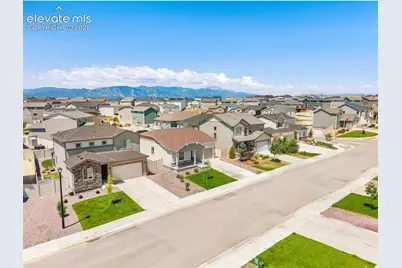 5424 Sunday Gulch Drive, Colorado Springs, CO 80925 - Photo 32