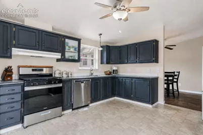 2550 Wheaton Drive, Colorado Springs, CO 80904 - Photo 12