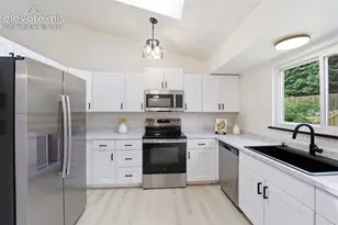 6220 Northwind Dr, Colorado Springs, CO 80918 - Photo 14