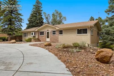 1302 Parkview Boulevard, Colorado Springs, CO 80905 - Photo 2