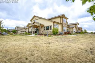 1922 Sunshine Peak Dr, Loveland, CO 80538 - Photo 42