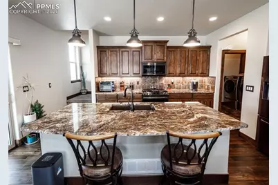 1922 Sunshine Peak Drive, Loveland, CO 80538 - Photo 14