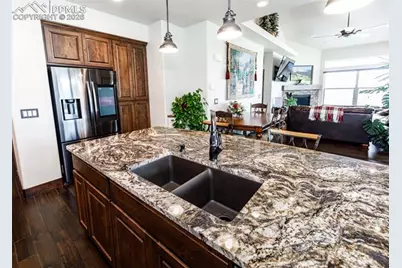 1922 Sunshine Peak Drive, Loveland, CO 80538 - Photo 20