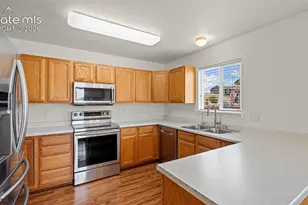 7447 Sun Prairie Dr, Colorado Springs, CO 80925 - Photo 20
