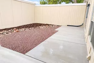 825 San Antonio Pl, Colorado Springs, CO 80906 - Photo 8