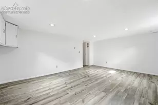 619 N Cedar St, Colorado Springs, CO 80903 - Photo 16
