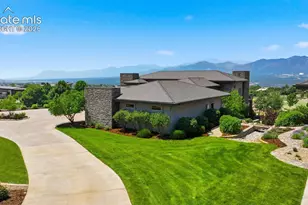 690 Mission Hill Way, Colorado Springs, CO 80921 - Photo 4