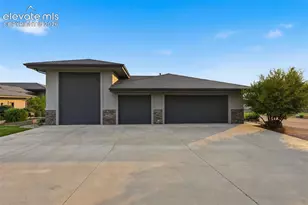 690 Mission Hill Way, Colorado Springs, CO 80921 - Photo 6