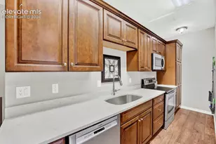2219 W Bijou St, Colorado Springs, CO 80904 - Photo 8