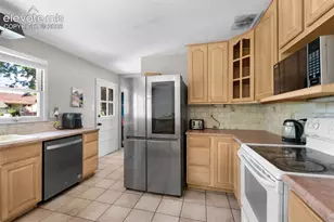 1317 Alexander Cir, Pueblo, CO 81001 - Photo 6