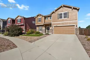 7310 Thorn Brush Way, Colorado Springs, CO 80923 - Photo 2