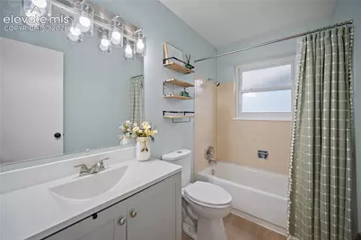 622 Paradise Lane, Colorado Springs, CO 80904 - Photo 10